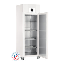 LABORATORY UPRIGHT REFRIGERATOR