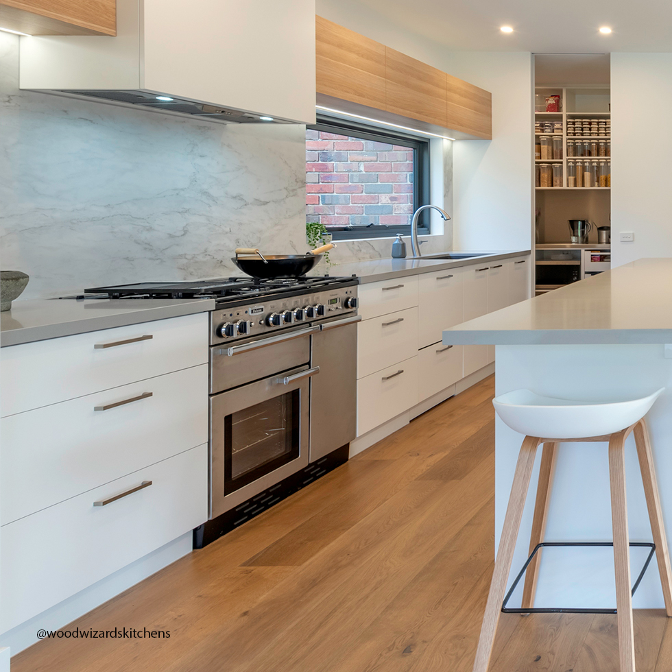 PROFESSIONAL+ 90CM DUAL FUEL RANGE COOKER