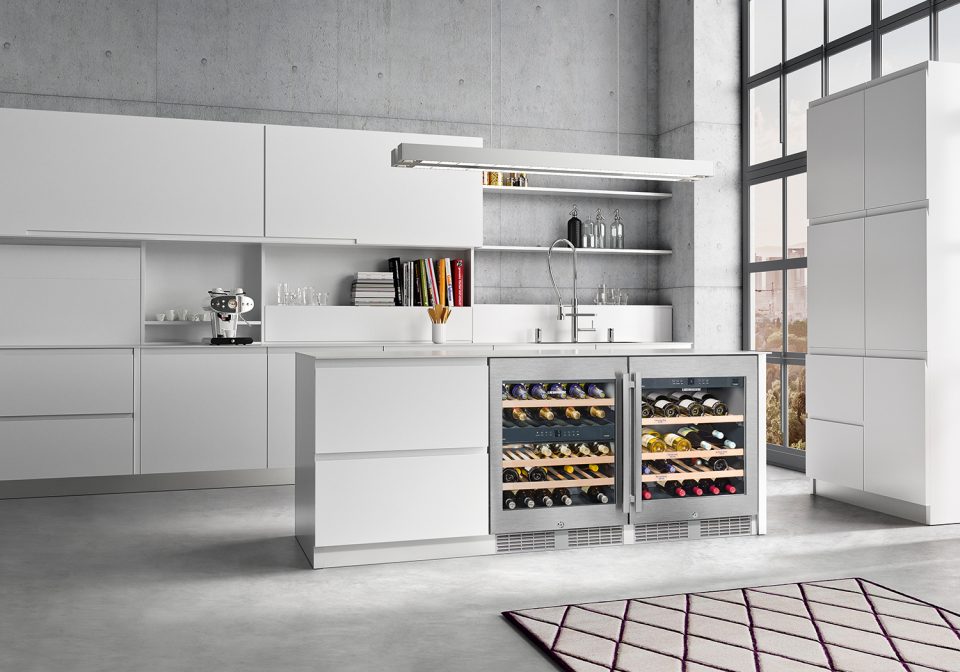 Liebherr_Built_In_Wine_Cellar_Home_Page_UWKes1752_UWTes1672